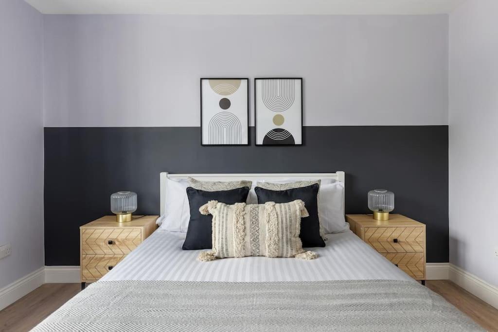 Stylish & Spacious 3 Bed Apartment With Fast Wifi, Close To Tube & Wembly London Eksteriør bilde