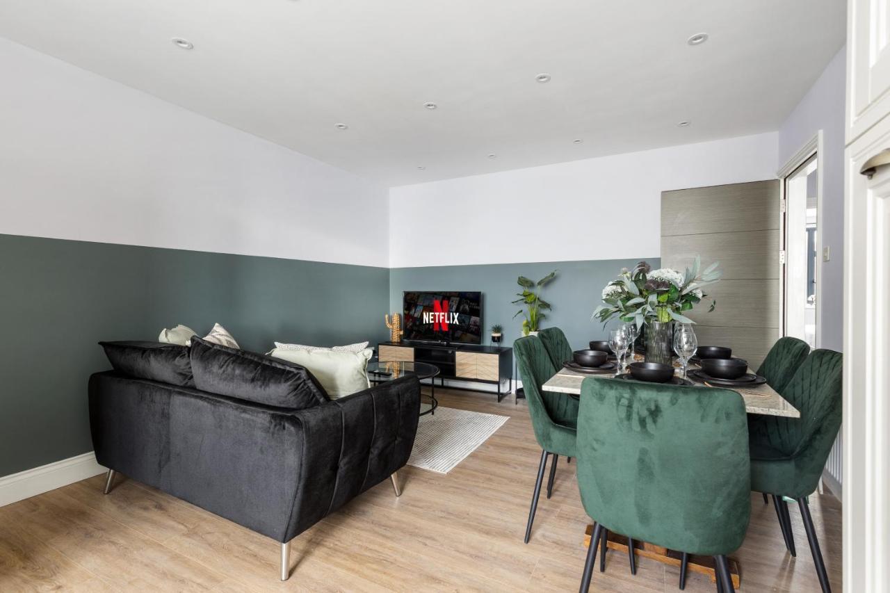 Stylish & Spacious 3 Bed Apartment With Fast Wifi, Close To Tube & Wembly London Eksteriør bilde